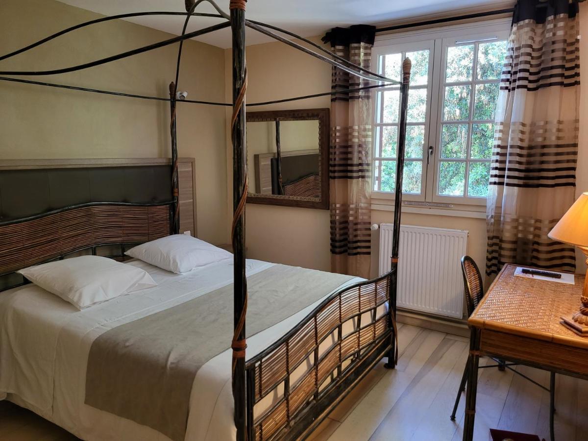 Hotel La Flambee แบร์เฌอรัก ภายนอก รูปภาพ