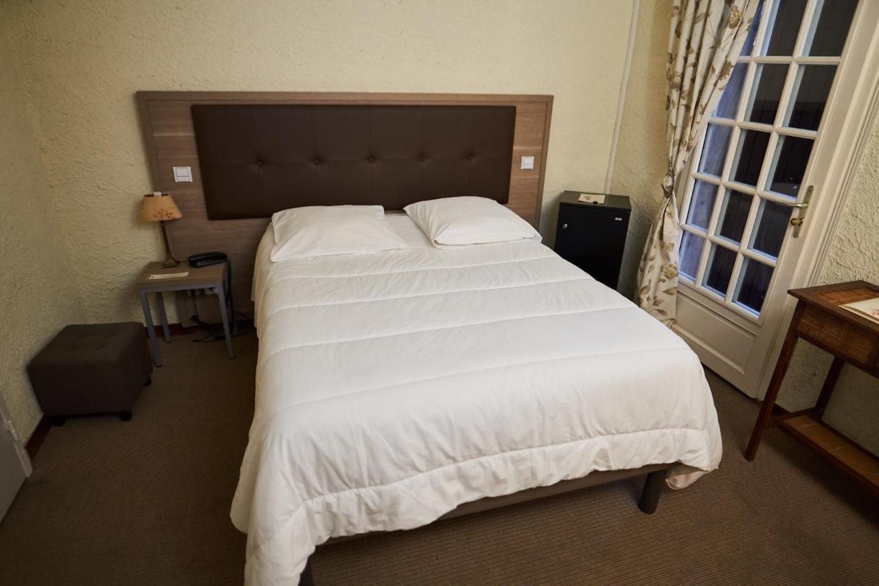 Hotel La Flambee แบร์เฌอรัก ภายนอก รูปภาพ