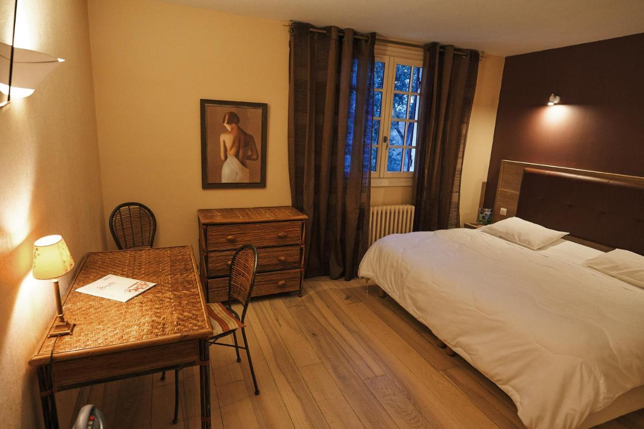 Hotel La Flambee แบร์เฌอรัก ภายนอก รูปภาพ