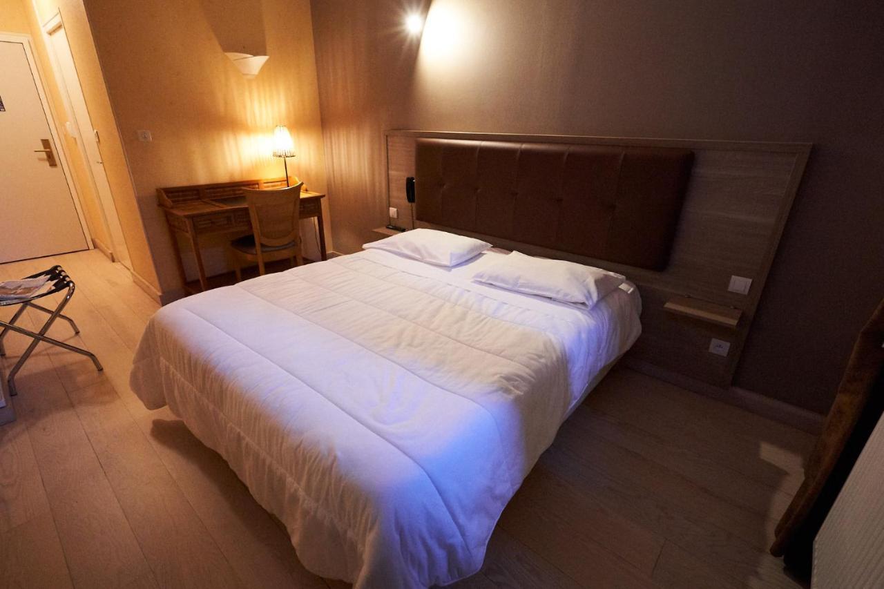 Hotel La Flambee แบร์เฌอรัก ภายนอก รูปภาพ